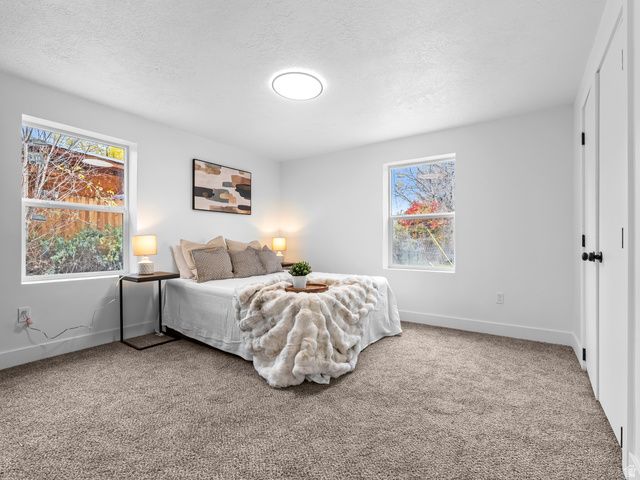 5245 S 900 E, Murray, UT 84117