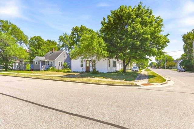 1010 WASHINGTON STREET, Wisconsin Rapids, WI 54494