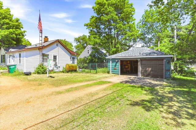 1010 WASHINGTON STREET, Wisconsin Rapids, WI 54494