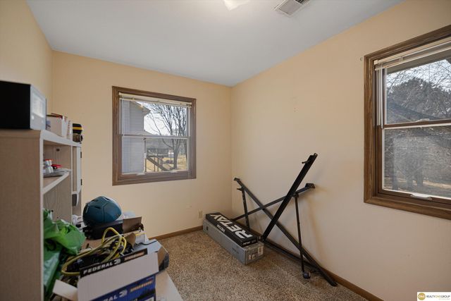 2414 N 135 Street, Omaha, NE 68164