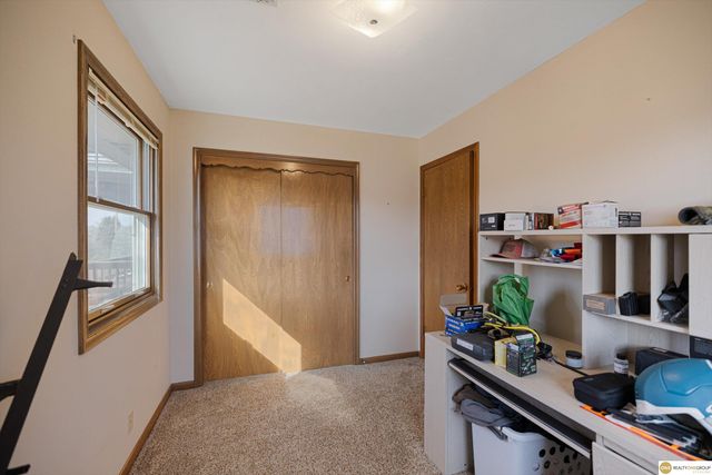 2414 N 135 Street, Omaha, NE 68164