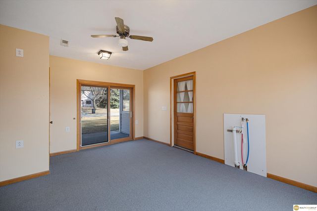 2414 N 135 Street, Omaha, NE 68164