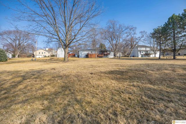 2414 N 135 Street, Omaha, NE 68164