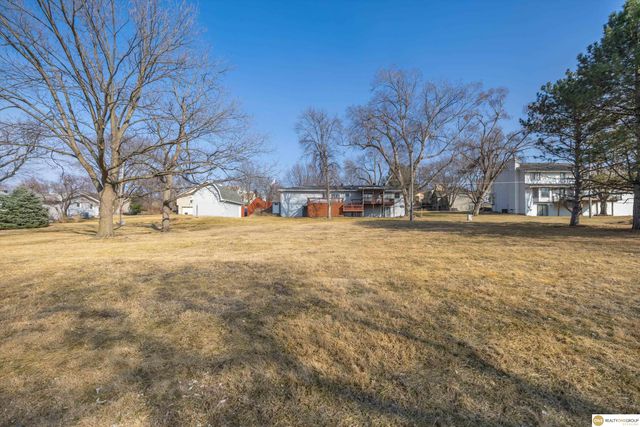 2414 N 135 Street, Omaha, NE 68164