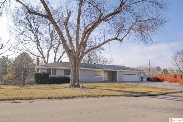 2414 N 135 Street, Omaha, NE 68164
