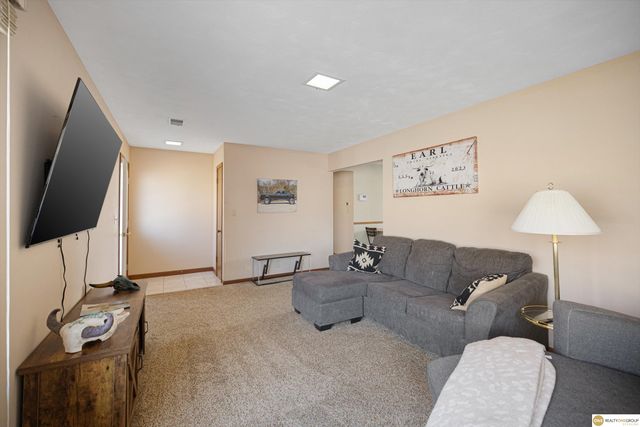 2414 N 135 Street, Omaha, NE 68164