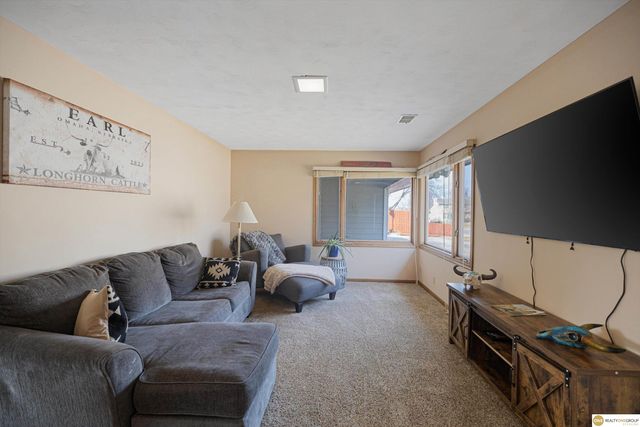 2414 N 135 Street, Omaha, NE 68164