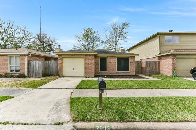 7839 Greenedge Drive, Houston, TX 77040