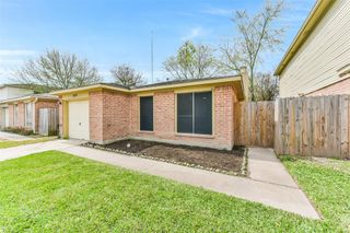 7839 Greenedge Drive, Houston, TX 77040