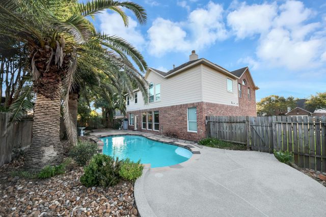 1422 Queens Bay Drive, Katy, TX 77494