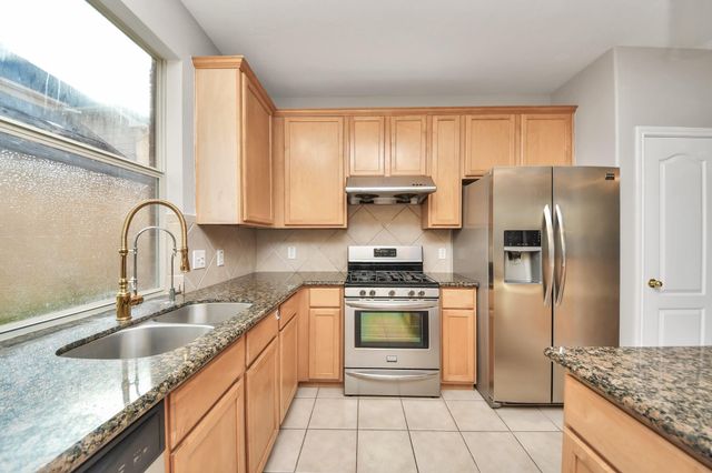 1422 Queens Bay Drive, Katy, TX 77494