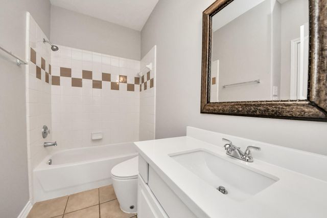 1422 Queens Bay Drive, Katy, TX 77494