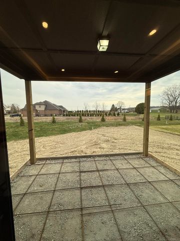 14004 Quail View Drive, Washington Twp, MI 48094