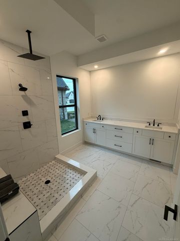 14004 Quail View Drive, Washington Twp, MI 48094