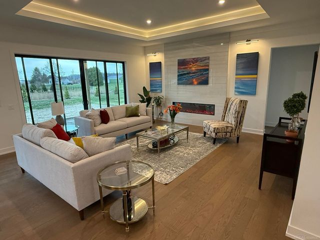 14004 Quail View Drive, Washington Twp, MI 48094