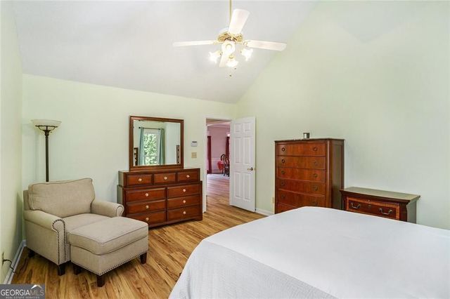 1020 Thornwood Circle, Covington, GA 30016