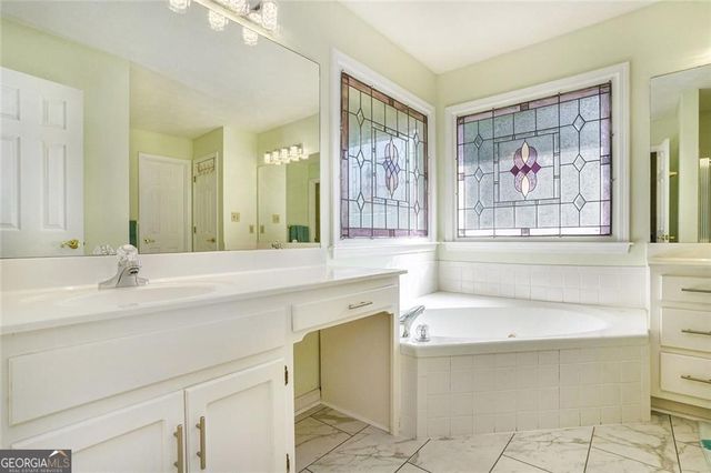 1020 Thornwood Circle, Covington, GA 30016