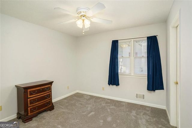 1020 Thornwood Circle, Covington, GA 30016