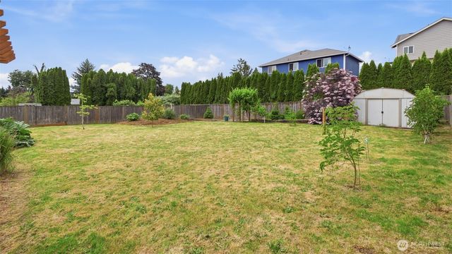 20122 32nd Avenue W, Lynnwood, WA 98036