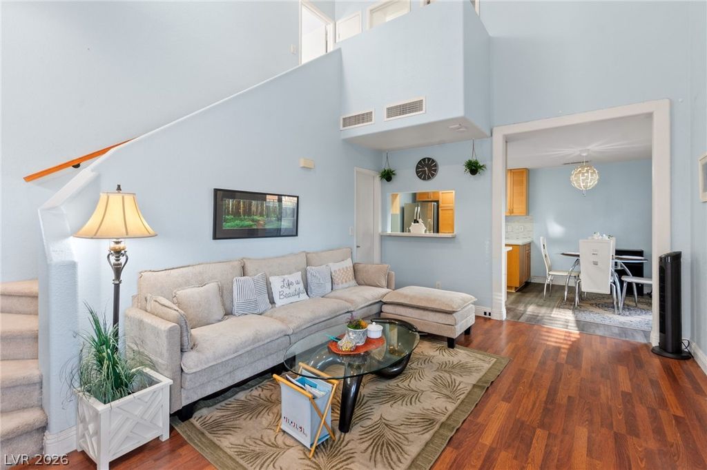 6905 Coral Rock Drive, Las Vegas, NV 89108 — photo 2