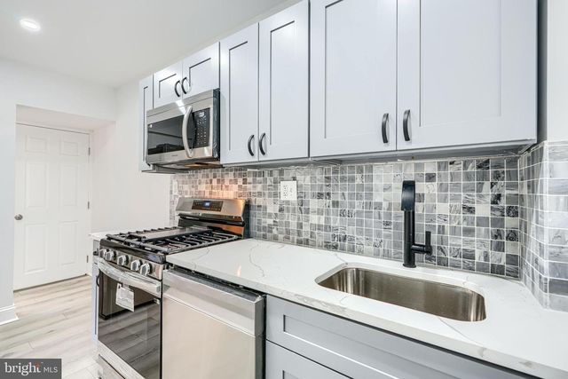 4400 MANORVIEW RD, Baltimore, MD 21229