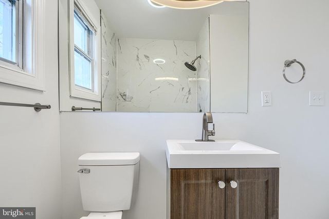 4400 MANORVIEW RD, Baltimore, MD 21229