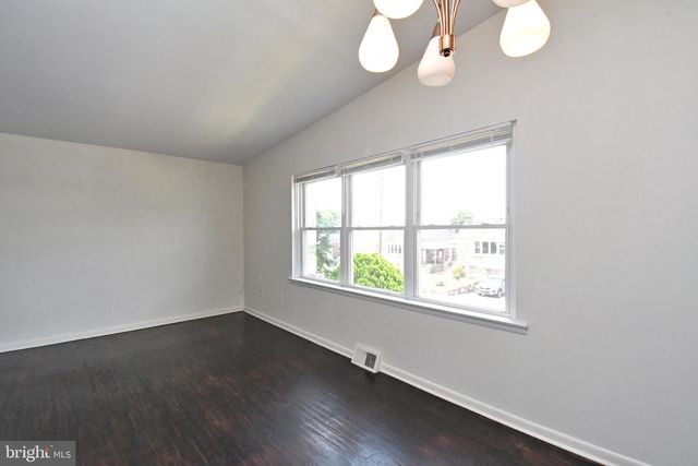 1843 BEYER AVE, Philadelphia, PA 19115