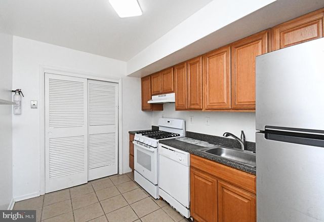 1843 BEYER AVE, Philadelphia, PA 19115