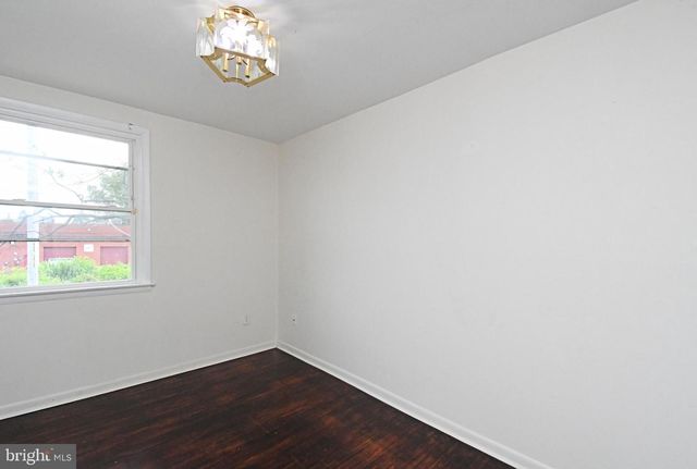 1843 BEYER AVE, Philadelphia, PA 19115