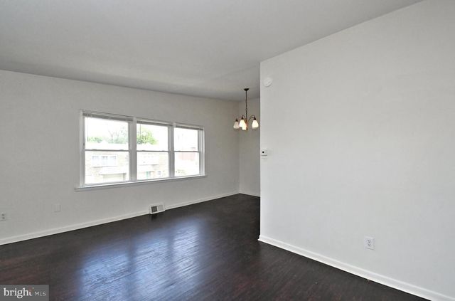 1843 BEYER AVE, Philadelphia, PA 19115