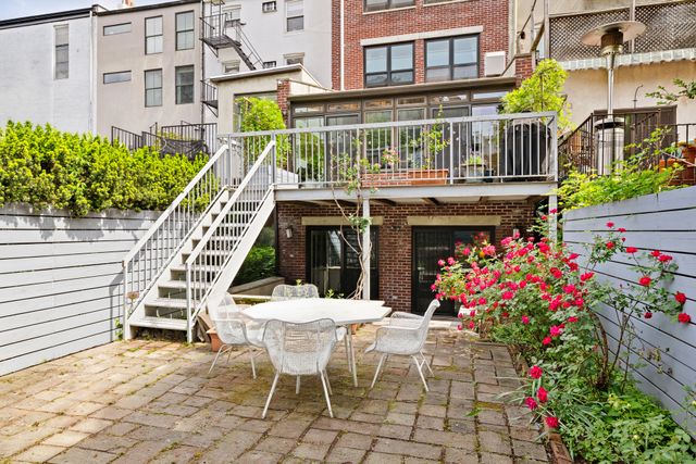 192 NELSON Street, New York City, NY 11231