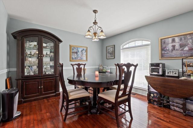 5000 Dellwood Drive, Rossville, GA 30741