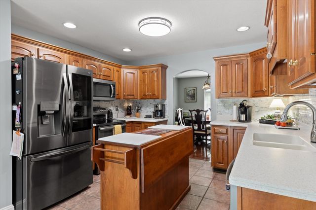 5000 Dellwood Drive, Rossville, GA 30741