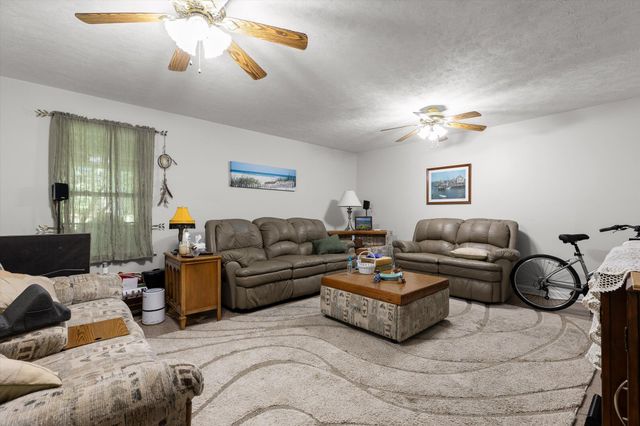 5000 Dellwood Drive, Rossville, GA 30741