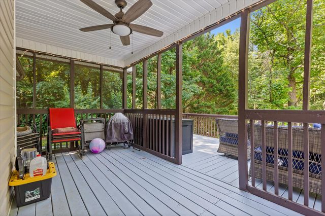 5000 Dellwood Drive, Rossville, GA 30741