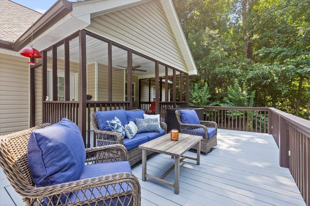 5000 Dellwood Drive, Rossville, GA 30741