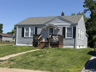 9447 Miriam Avenue, Overland, MO 63114
