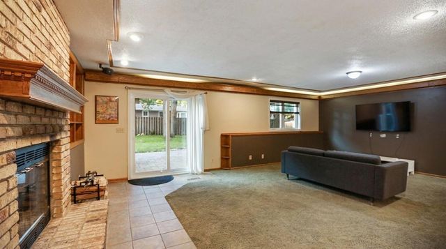 2155 128th Avenue NW, Coon Rapids, MN 55448