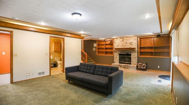 2155 128th Avenue NW, Coon Rapids, MN 55448