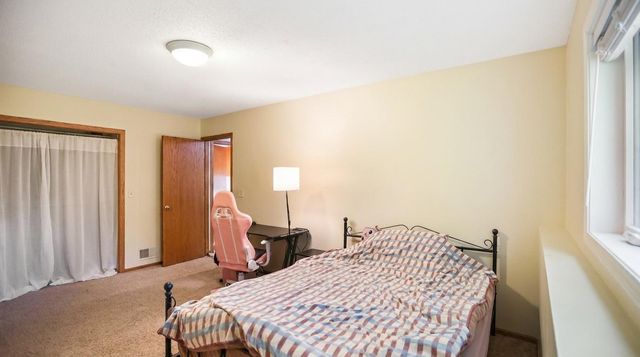 2155 128th Avenue NW, Coon Rapids, MN 55448