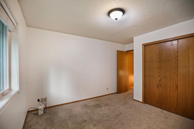 2155 128th Avenue NW, Coon Rapids, MN 55448