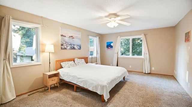 2155 128th Avenue NW, Coon Rapids, MN 55448