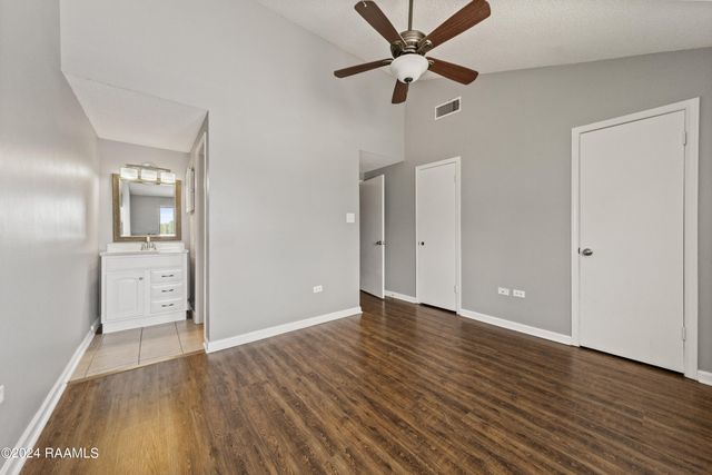 2826 Louisiana Avenue 907, Lafayette, LA 70501