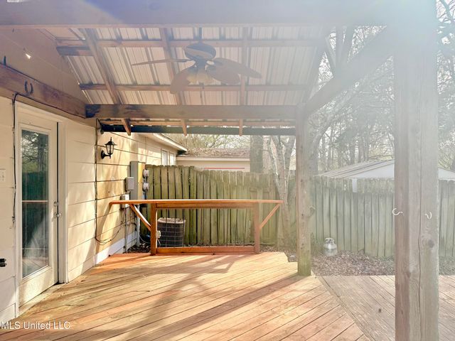 6915 Maury Drive, Olive Branch, MS 38654