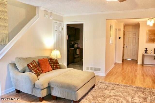 6915 Maury Drive, Olive Branch, MS 38654