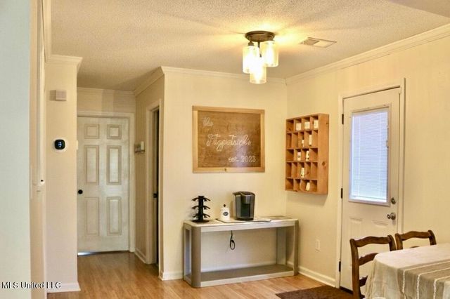 6915 Maury Drive, Olive Branch, MS 38654