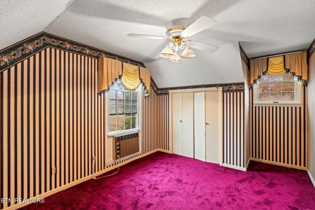 1756 County Road 700, Riceville, TN 37370