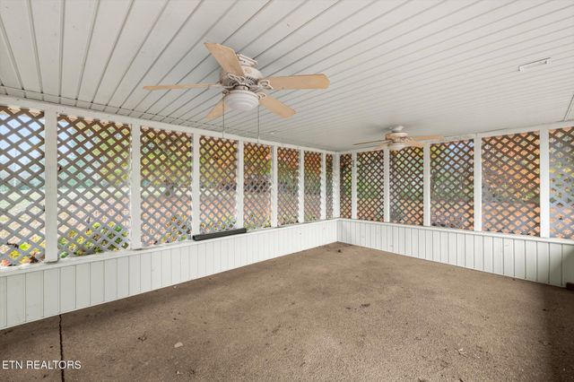 1756 County Road 700, Riceville, TN 37370