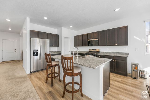 576 E HEARTH LN, Eagle Mountain, UT 84005