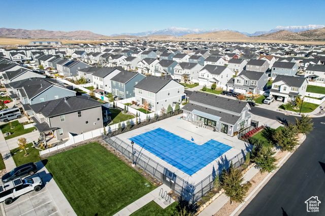 576 E HEARTH LN, Eagle Mountain, UT 84005